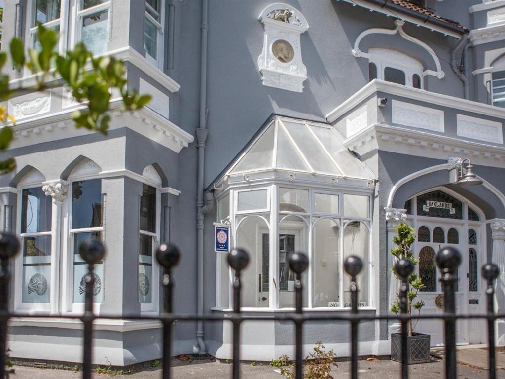 Oaklands Guest House Weymouth Esterno foto